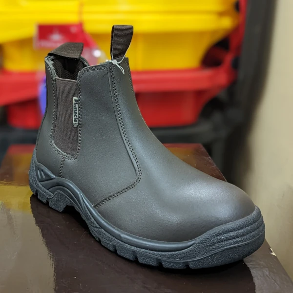 Safety Chelsea Boots Brown